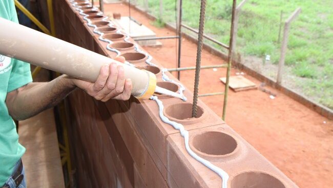 Tijolo ecológico é mais barato